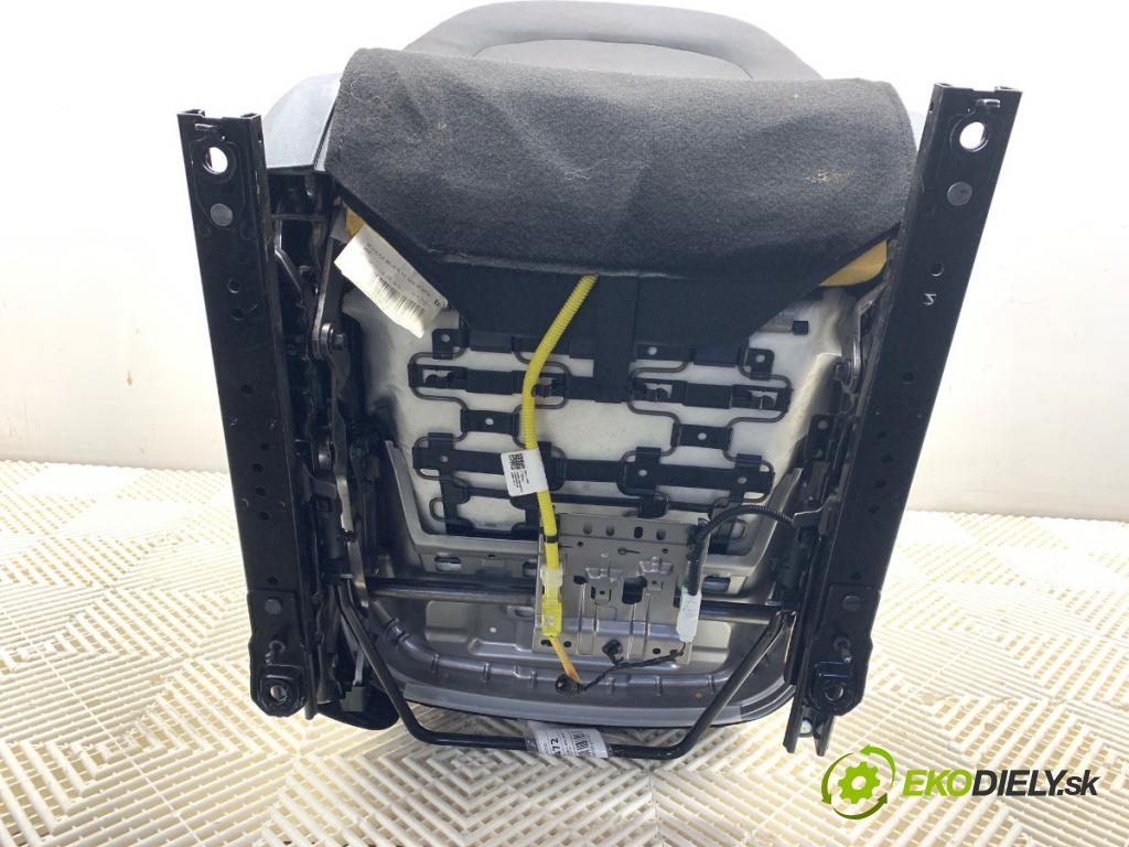 HYUNDAI i20 III liftback 2020 62 kW 1.2 1197 Sedadlo ľavy predný