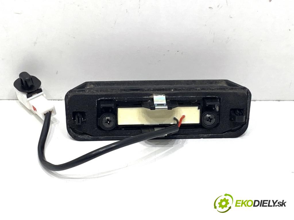 HYUNDAI i20 III liftback 2020 62 kW 1.2 1197 klika dveří zadní část