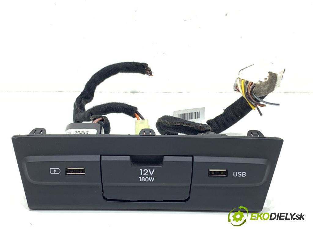 HYUNDAI i20 III liftback 2020 62 kW 1.2 1197 HNÍZDO: USB 96125-Q0020