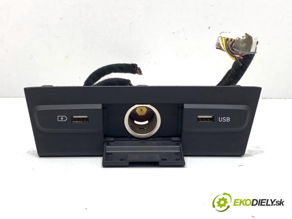 HYUNDAI i20 III liftback 2020 62 kW 1.2 1197 HNÍZDO: USB 96125-Q0020