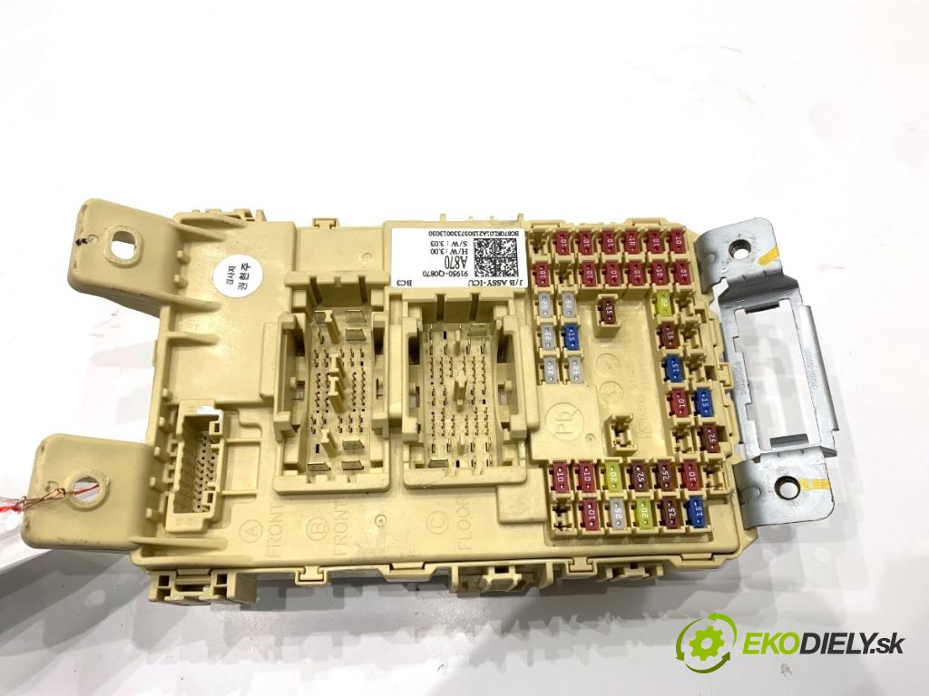 HYUNDAI i20 III liftback 2020 62 kW 1.2 1197 skříňka poistková 919D5-T7010 (Pojistková skříňka)
