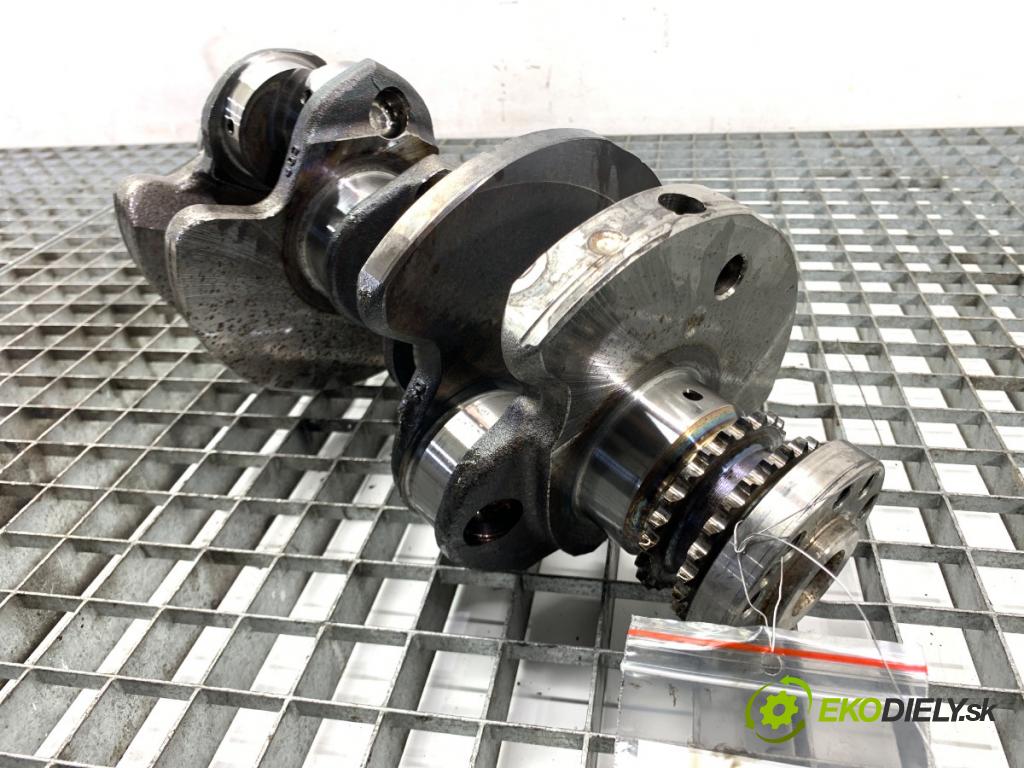 AUDI A6 C7 Kombi 2016 200 kW 3.0 TDI quattro 2967 kardaň hřídel KORBOVÝ: 059019CF CRTD (Blok motoru ostatní)