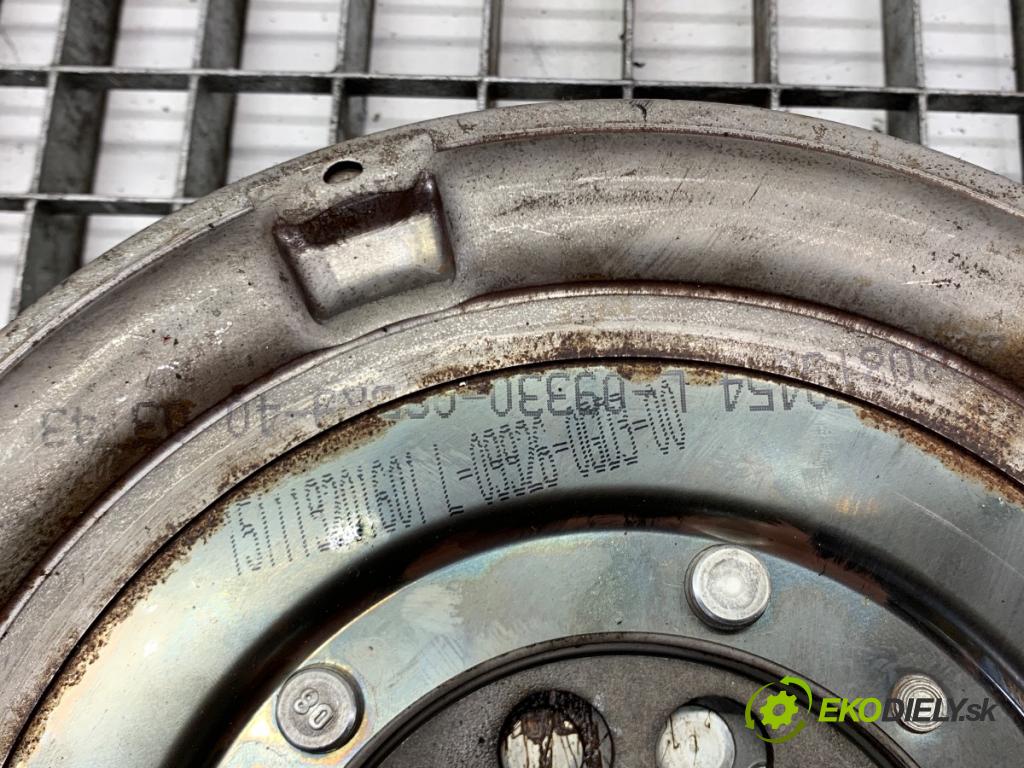 AUDI A6 C7 Kombi 2016 200 kW 3.0 TDI quattro 2967 koleso dvojhmota 0B5105317T