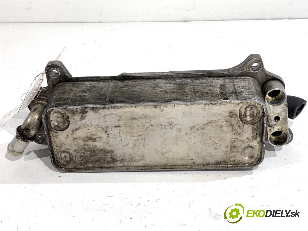 AUDI A6 C7 Kombi 2016 200 kW 3.0 TDI quattro 2967 Chladič oleja prevodovky 4G0317021AF