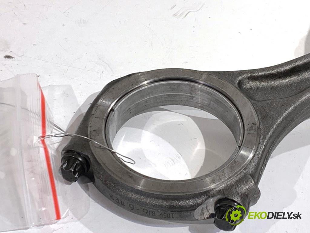 AUDI A6 C7 Kombi 2016 200 kW 3.0 TDI quattro 2967 PÍST: ojnice 059H (Píst)