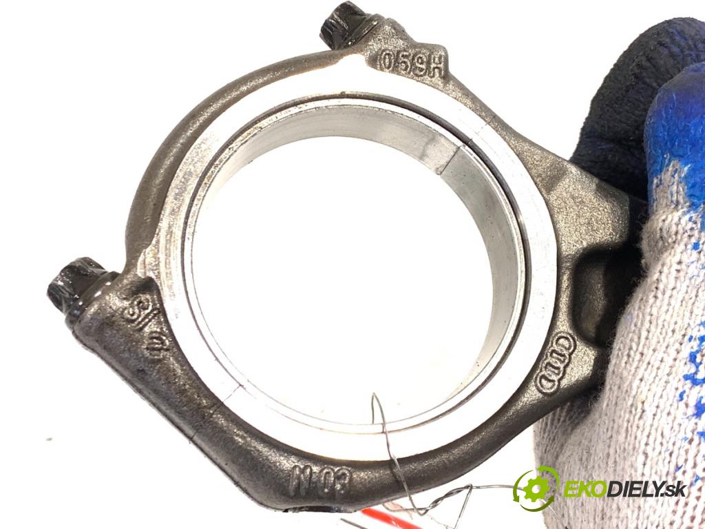 AUDI A6 C7 Kombi 2016 200 kW 3.0 TDI quattro 2967 PÍST: ojnice 059H (Píst)