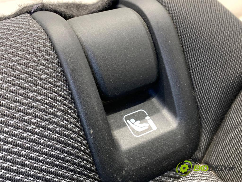 AUDI Q4 SUV 2023 150 kW 40 e-tron  POKLADNE: