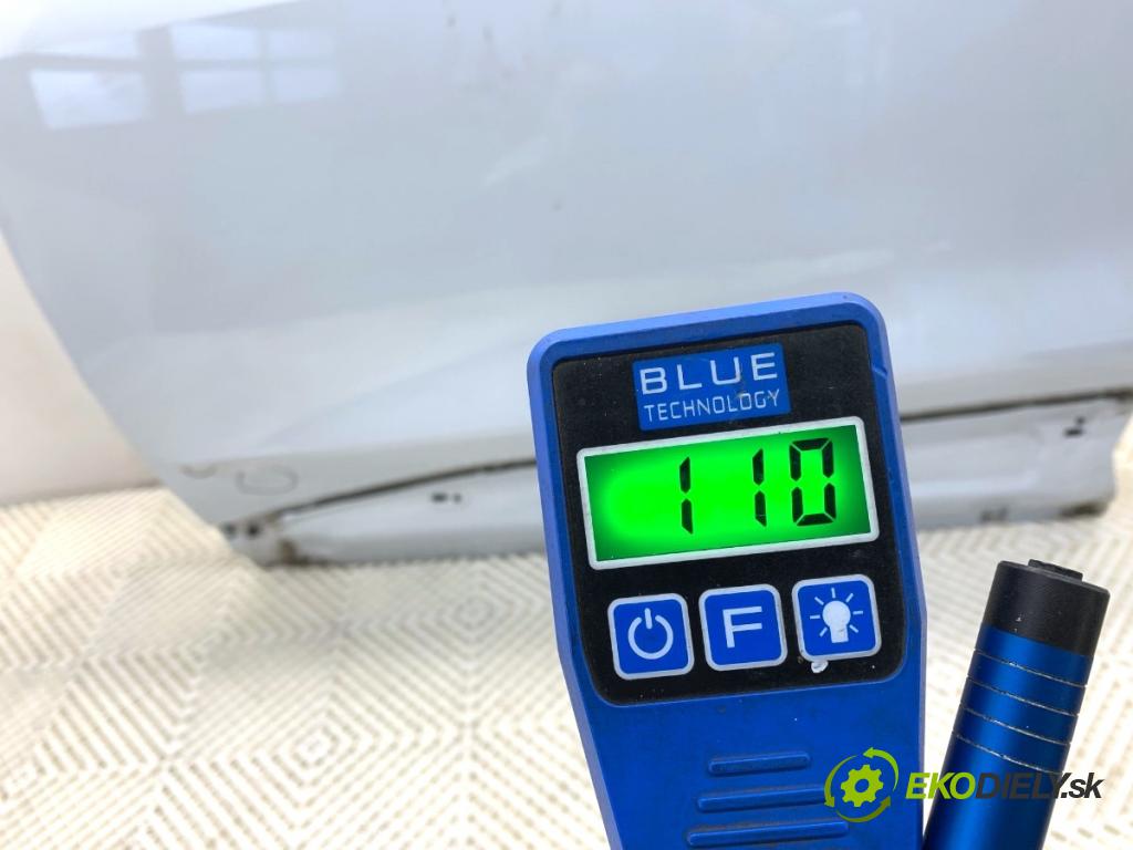 AUDI Q4 SUV 2023 150 kW 40 e-tron dveře levý přední část