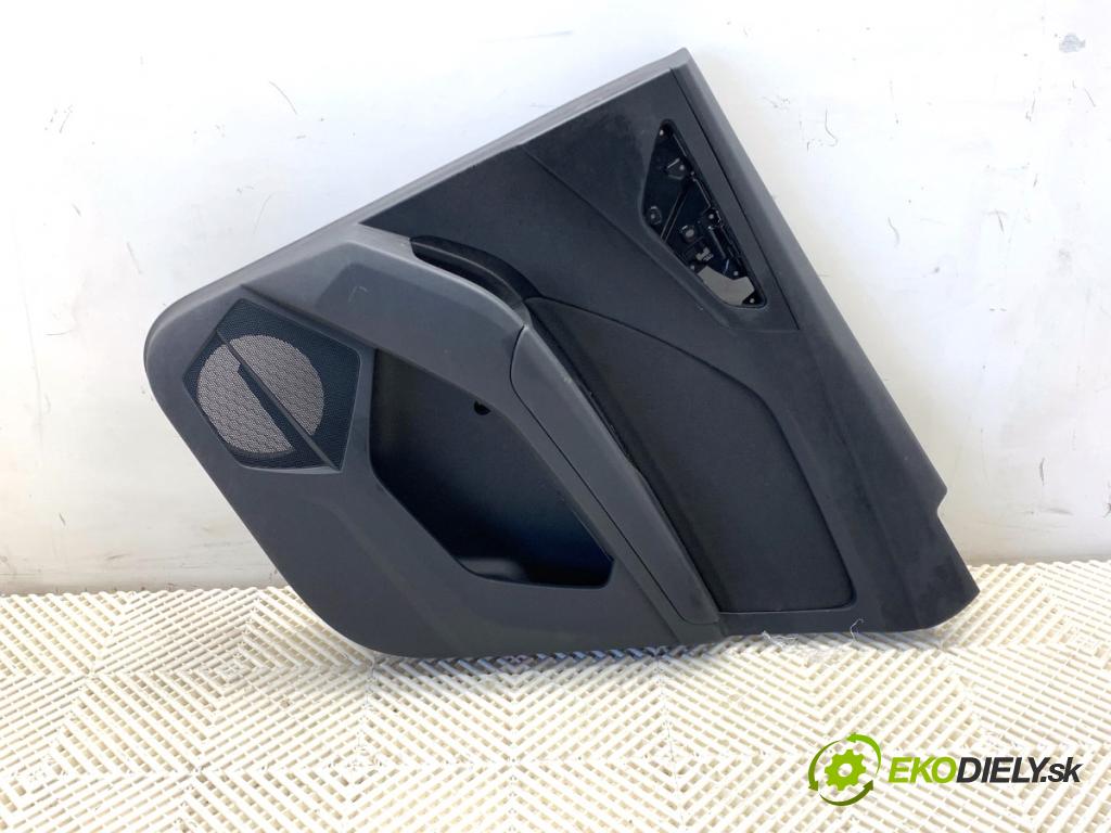 AUDI Q4 SUV 2023 150 kW 40 e-tron  ča dveře pravý zadní část 