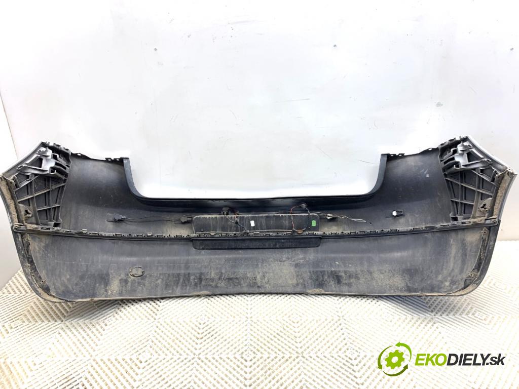VW GOLF V liftback 2008 103 kW 1.4 TSI 1390 Nárazník zad LA7W (Kľučka dverí ostatné)