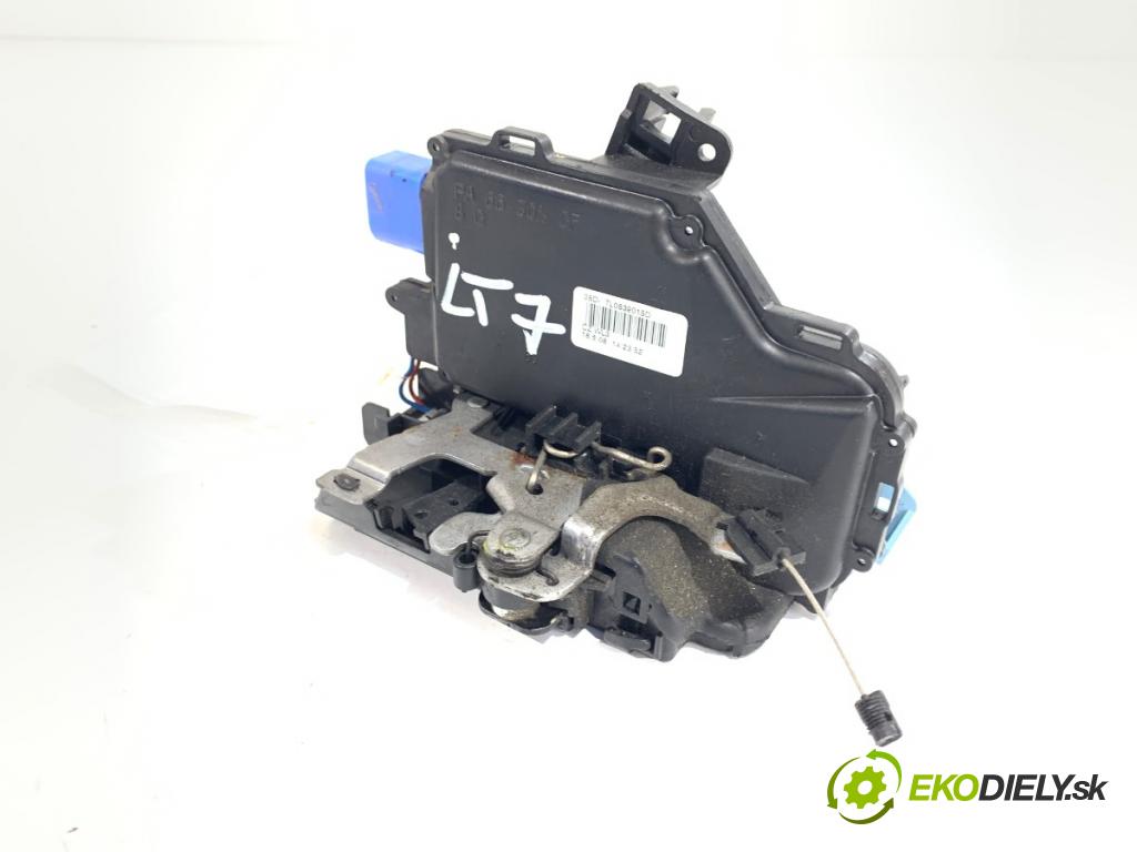 VW GOLF V liftback 2008 103 kW 1.4 TSI 1390 zámok Dvere ľavy zad 7L0839015D