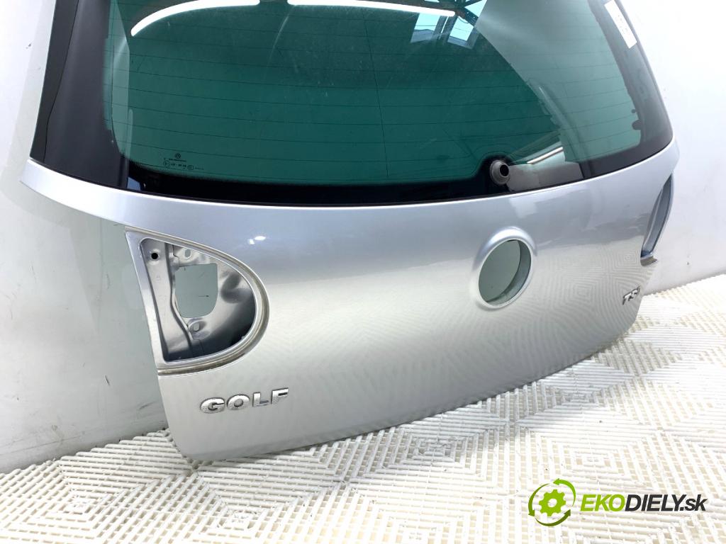 VW GOLF V liftback 2008 103 kW 1.4 TSI 1390 kapota zad LA7W