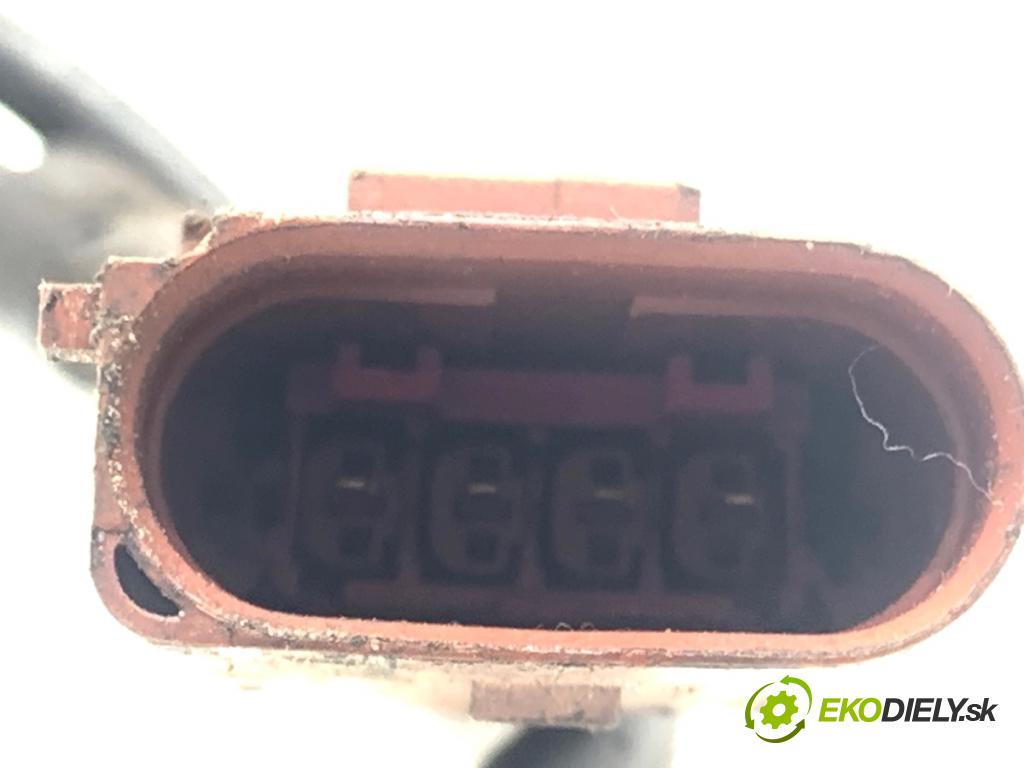 VW GOLF V liftback 2008 103 kW 1.4 TSI 1390 sonda lambda predný 03C906262Q (Lambda sonda)
