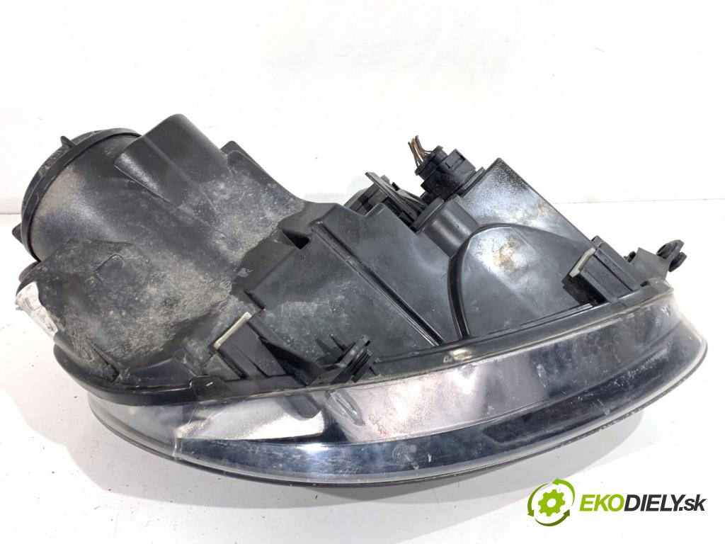 VW GOLF V liftback 2008 103 kW 1.4 TSI 1390 Svetlomet ľavy predný 1K6941005T