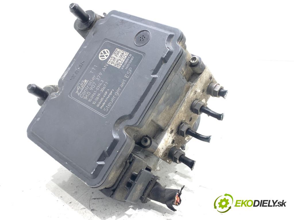 VW GOLF V liftback 2008 103 kW 1.4 TSI 1390 Pumpa ABS 1K0907379AN (Pumpa ABS)