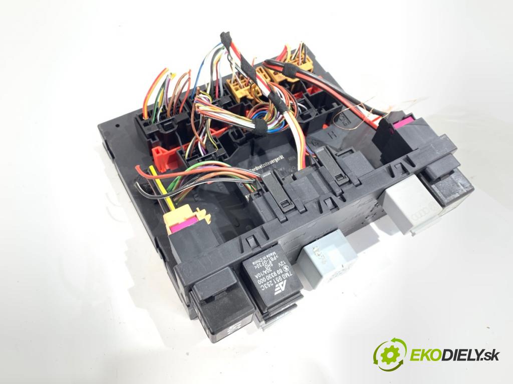 VW GOLF V liftback 2008 103 kW 1.4 TSI 1390 Modul BORDNETZ 3C8937049E (Riadiaca jednotka ostatné)