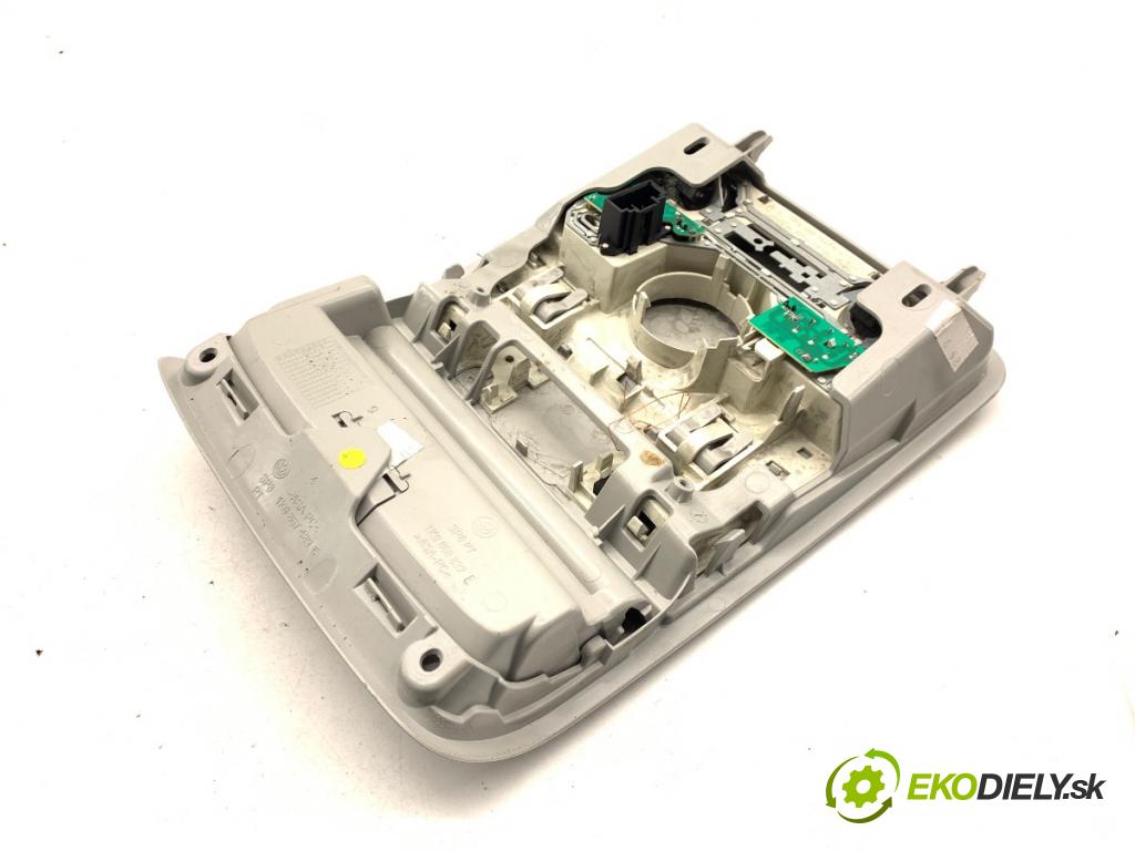 VW GOLF V liftback 2008 103 kW 1.4 TSI 1390 Svetlo stropné 1K0947105T