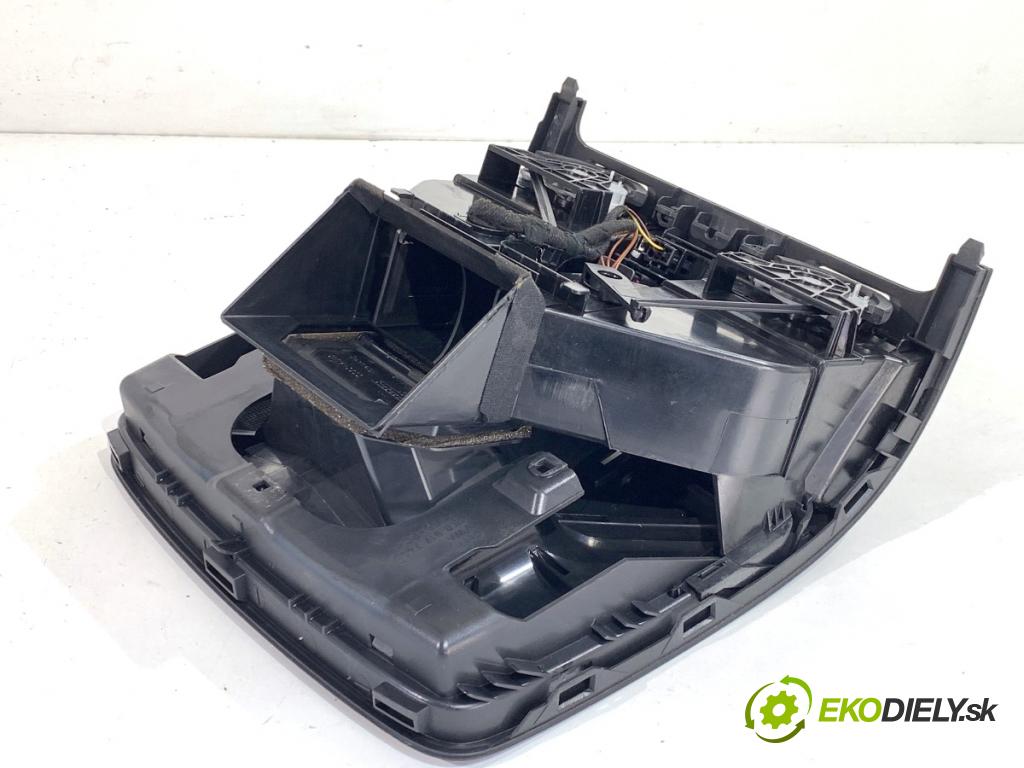 VW GOLF V liftback 2008 103 kW 1.4 TSI 1390 Mriežky kúrenia predný stredna