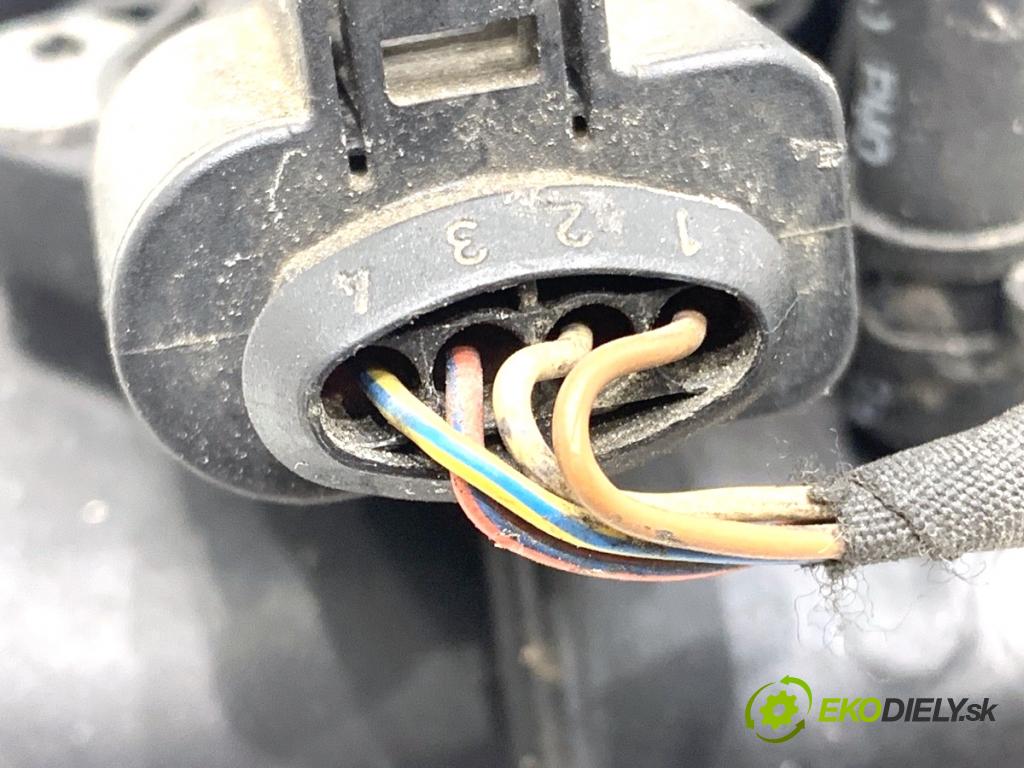 VW GOLF V liftback 2008 103 kW 1.4 TSI 1390 Potrubie sacie, sanie 03C129711Q (Sacie potrubie)