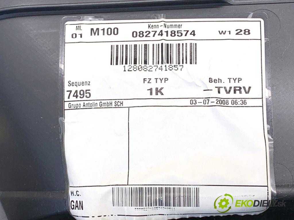 VW GOLF V liftback 2008 103 kW 1.4 TSI 1390 čalúnenie Dvere pravy predný