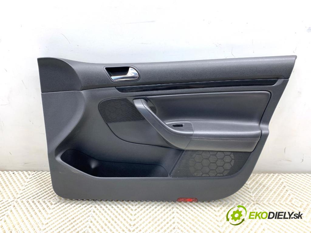 VW GOLF V liftback 2008 103 kW 1.4 TSI 1390 čalúnenie Dvere pravy predný