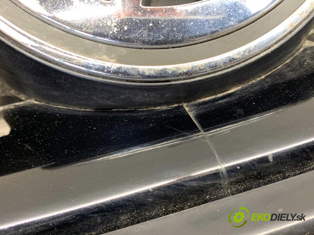 VW GOLF V liftback 2008 103 kW 1.4 TSI 1390 mřížka maska 1K5853653 (Přední mřížka (maska chladiče))