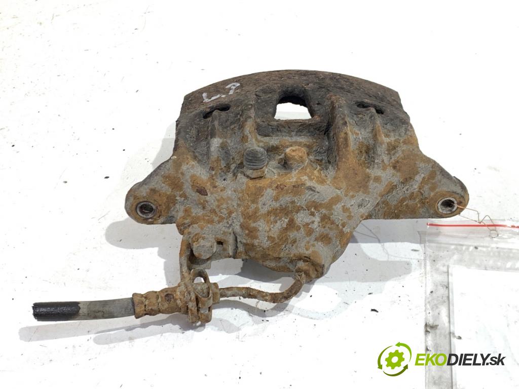 VW TRANSPORTER T4 Autobus 1995 45 kW 1.9 D 1896 brzdič třmen levý přední část