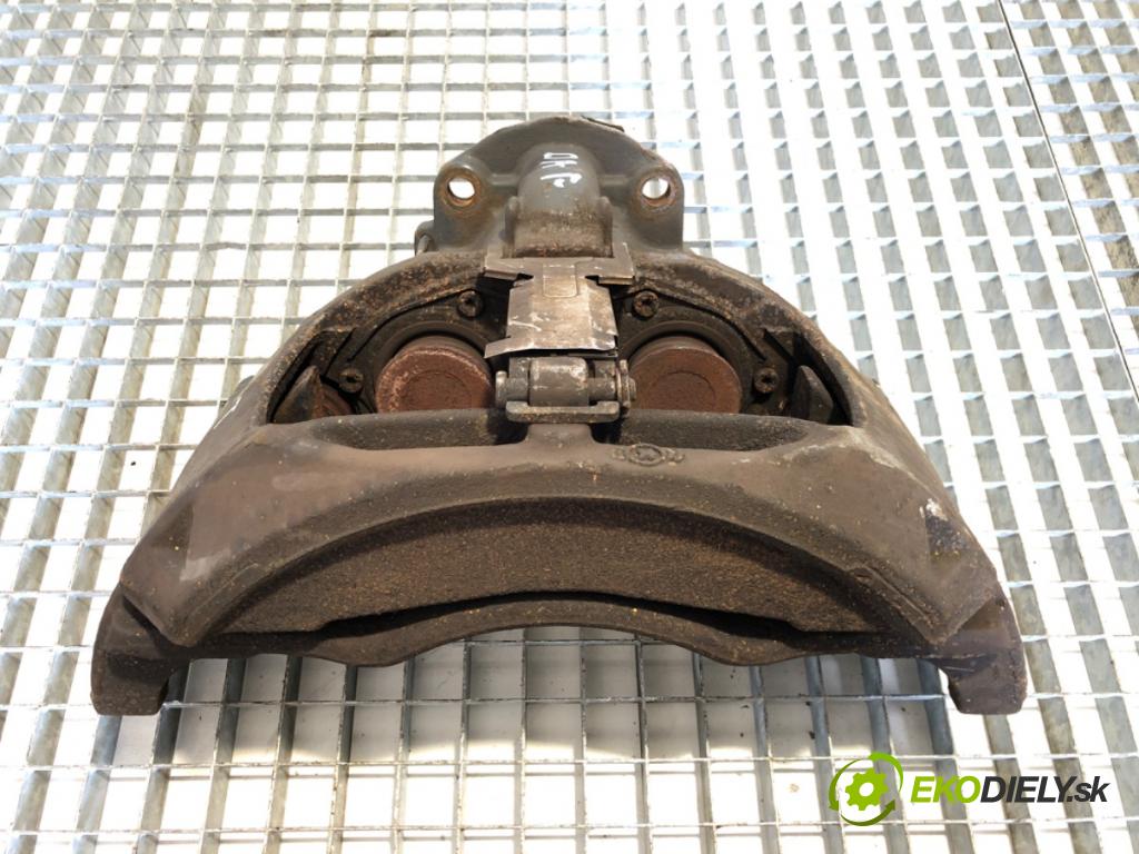 DAF XF Ciągnik siodłowy 2014 375 kW FT 510 375 kW [510 KM] olej napędowy 2012 - 2022 12900 Brzdič strmeň ľavy zad Z079760