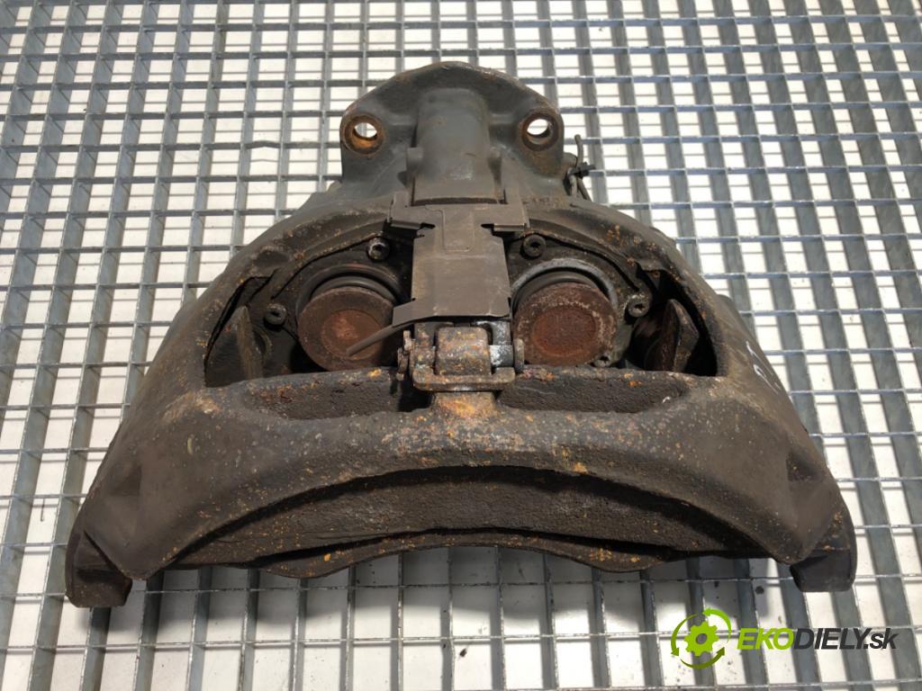 DAF XF Ciągnik siodłowy 2014 375 kW FT 510 375 kW [510 KM] olej napędowy 2012 - 2022 12900 Brzdič strmeň pravy zad Z012009