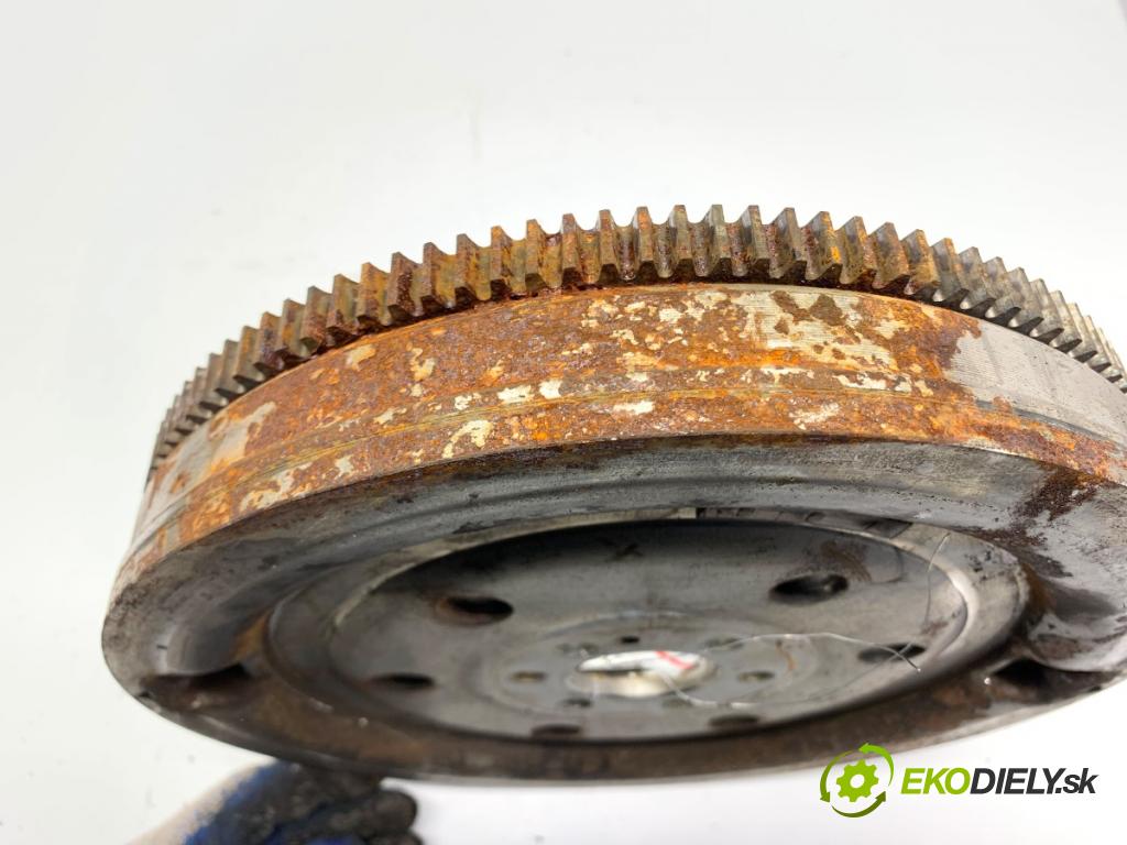 SKODA SCALA liftback 2022 110 kW 1.5 TSI 1495 koleso dvojhmota 04E105266K