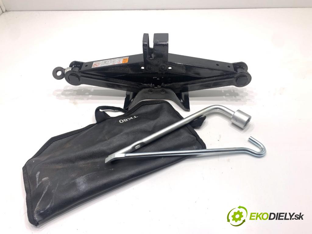 MAZDA CX-9 SUV 2016 184 kW 2.5 T AWD 2488 Súprava náradia