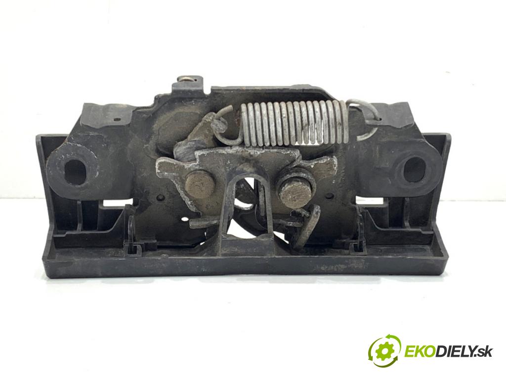 MAZDA CX-9 SUV 2016 184 kW 2.5 T AWD 2488 zámok kapoty predný