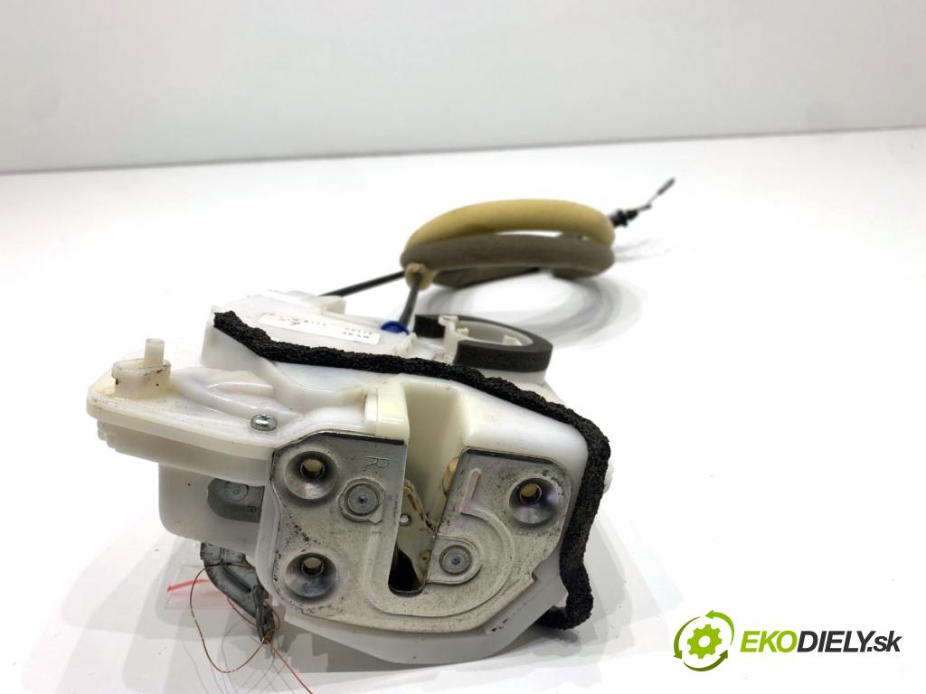 MAZDA CX-9 SUV 2016 184 kW 2.5 T AWD 2488 zámok Dvere pravy zad 