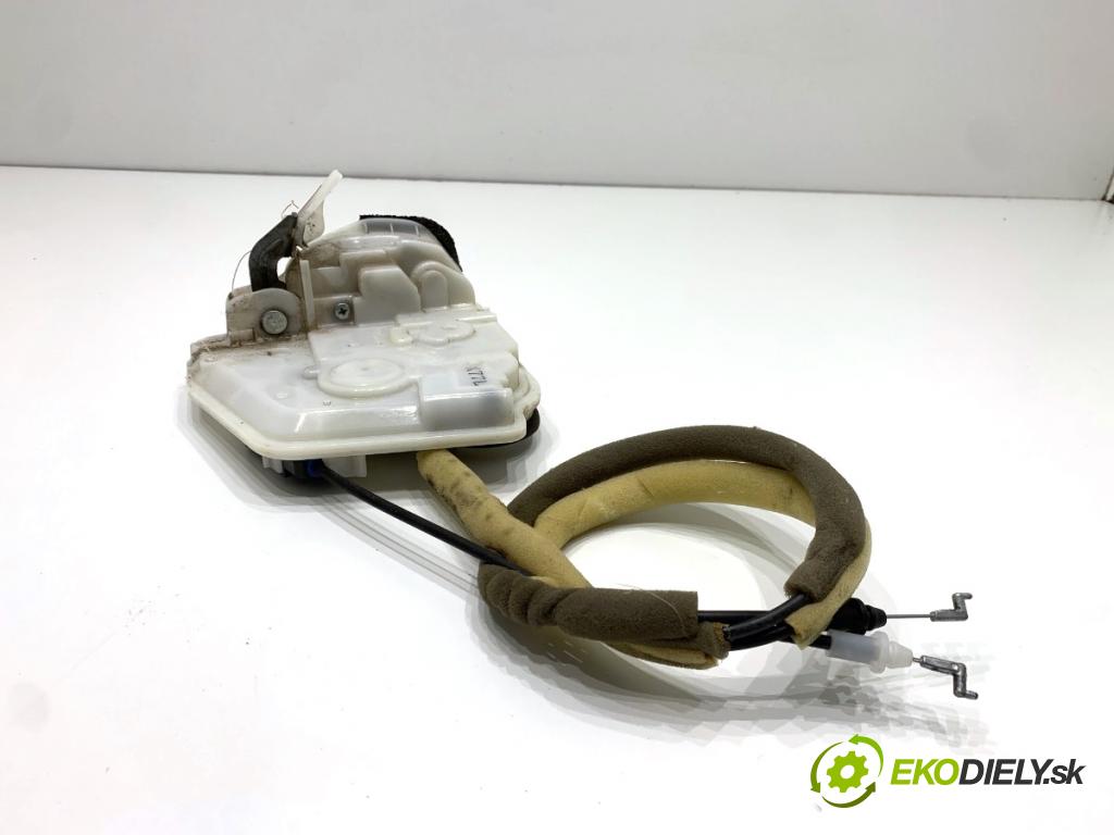 MAZDA CX-9 SUV 2016 184 kW 2.5 T AWD 2488 zámok Dvere pravy predný