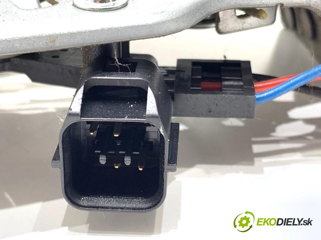 MAZDA CX-9 SUV 2016 184 kW 2.5 T AWD 2488 zámok dverí zad 830100-1120