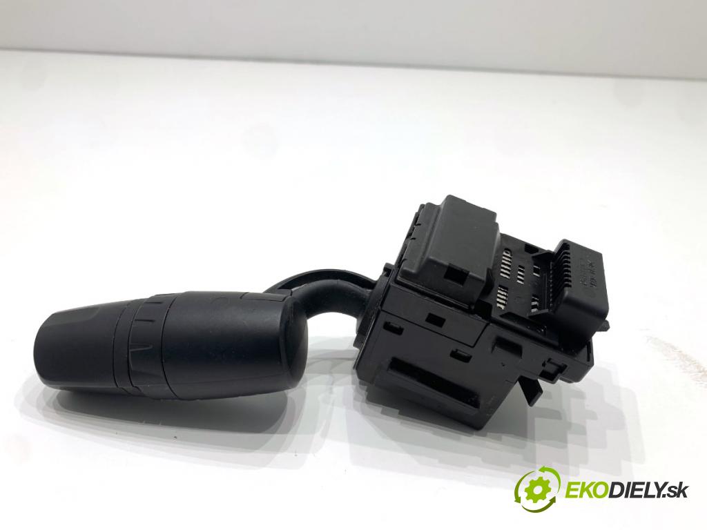 MAZDA CX-9 SUV 2016 184 kW 2.5 T AWD 2488 Spínač svetiel