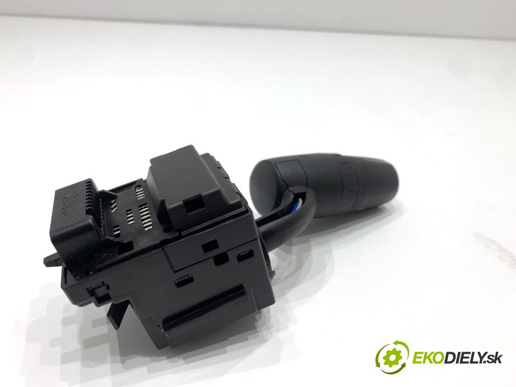 MAZDA CX-9 SUV 2016 184 kW 2.5 T AWD 2488 Spínač svetiel