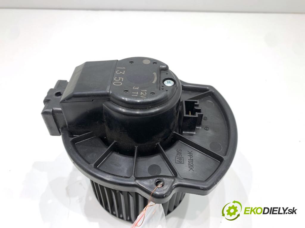 MAZDA CX-9 SUV 2016 184 kW 2.5 T AWD 2488 ventilátor kúrenia