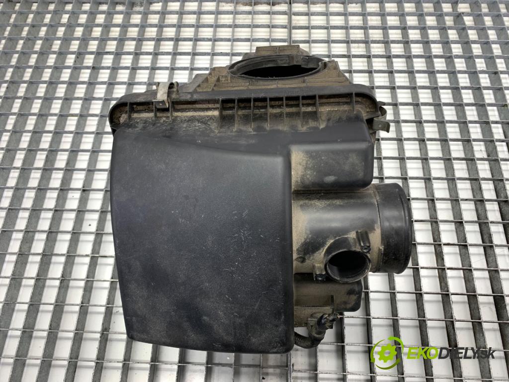 MAZDA CX-9 SUV 2016 184 kW 2.5 T AWD 2488 obal filtra vzduchu PY8W133AX (Kryt vzduchového filtru)