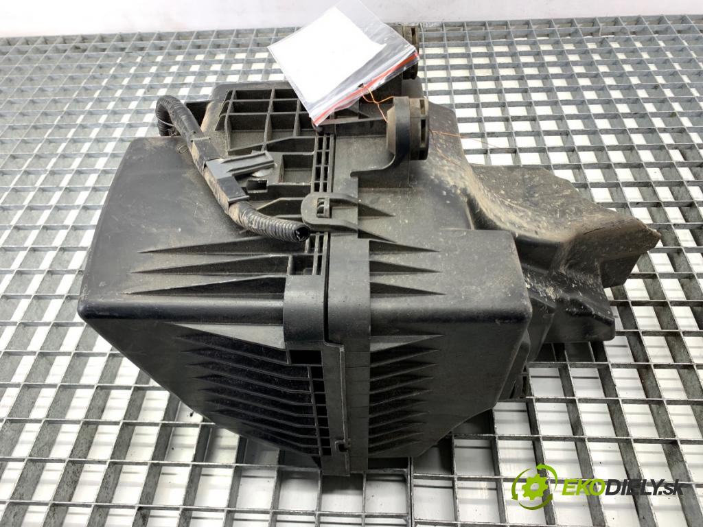 MAZDA CX-9 SUV 2016 184 kW 2.5 T AWD 2488 Obal filtra vzduchu PY8W133AX (Obal vzduchového filtra)