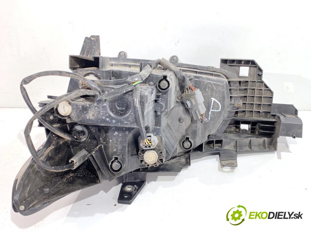 MAZDA CX-9 SUV 2016 184 kW 2.5 T AWD 2488 světlomet pravý přední část TK4951030