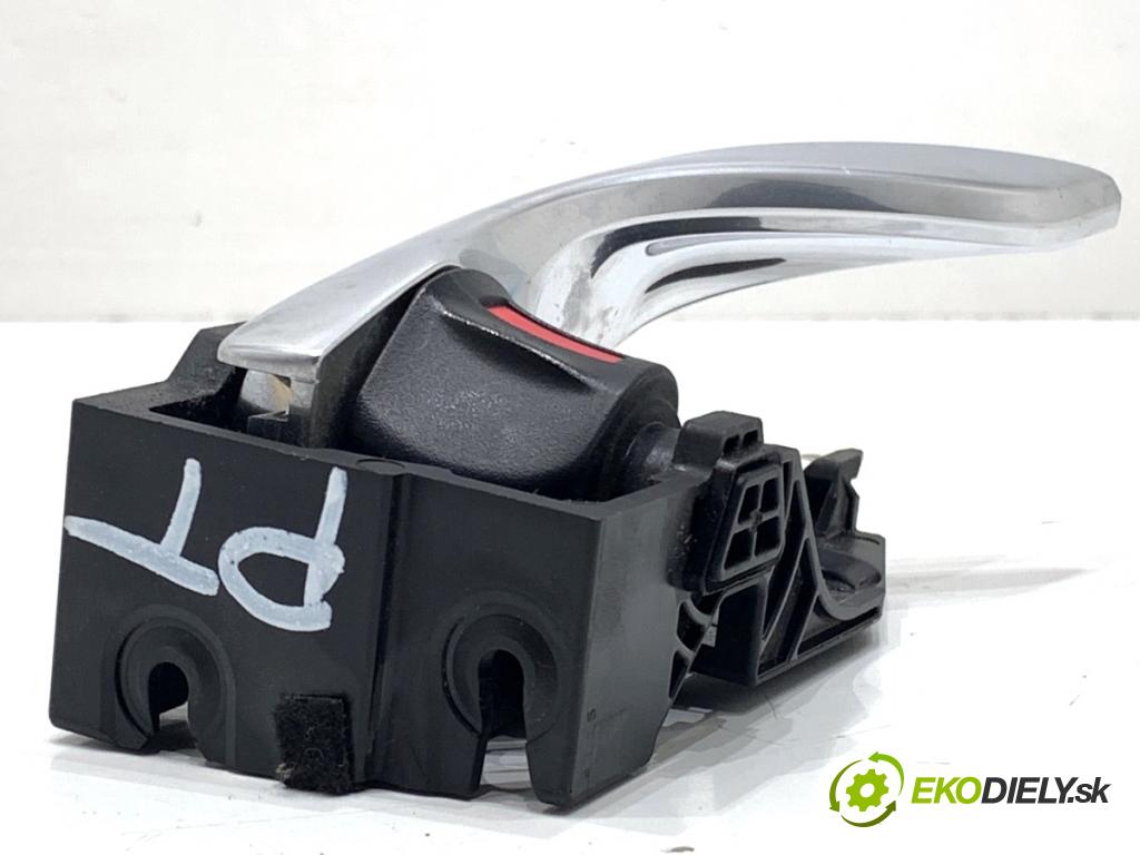 MAZDA CX-9 SUV 2016 184 kW 2.5 T AWD 2488 Kľučka vnútorná pravy zad