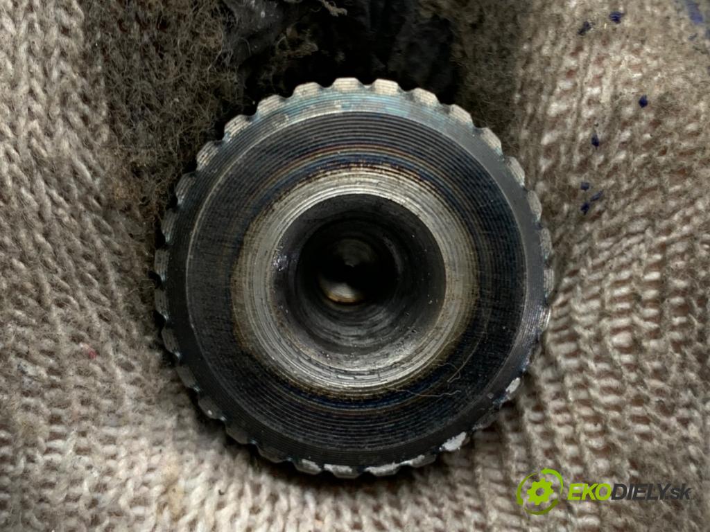 MAZDA CX-9 SUV 2016 184 kW 2.5 T AWD 2488 Poloos pravy predný FTF22550X