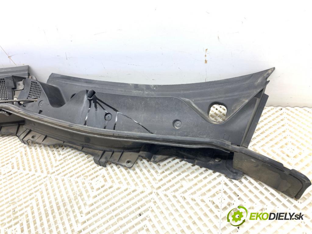 MAZDA CX-9 SUV 2016 184 kW 2.5 T AWD 2488 Torpédo, plast pod čelné okno TK48507N1 (Torpédo (plast pod čelným sklom))