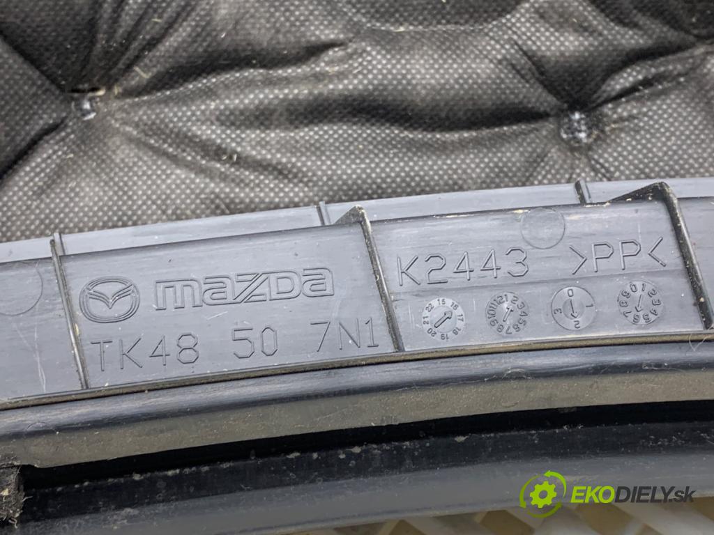 MAZDA CX-9 SUV 2016 184 kW 2.5 T AWD 2488 torpédo plast pod čelní okno TK48507N1 (Plast pod čelním sklem)