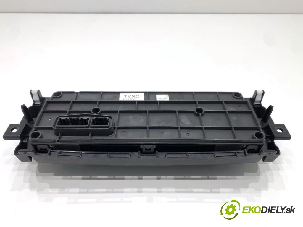 MAZDA CX-9 SUV 2016 184 kW 2.5 T AWD 2488 Panel ovládania kúrenia TK8061190C (Prepínacie páčky pod volantom)