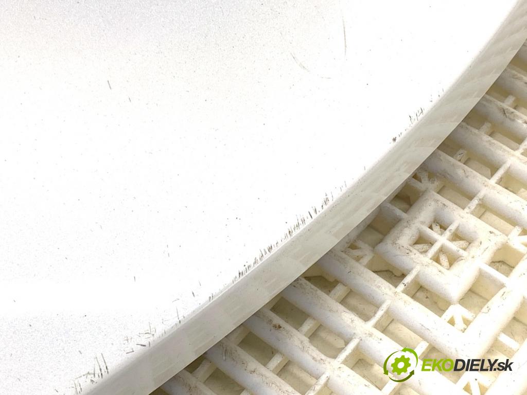 MAZDA CX-9 SUV 2016 184 kW 2.5 T AWD 2488 Zadné čelo dverí zad Spoiler TK48-B0966