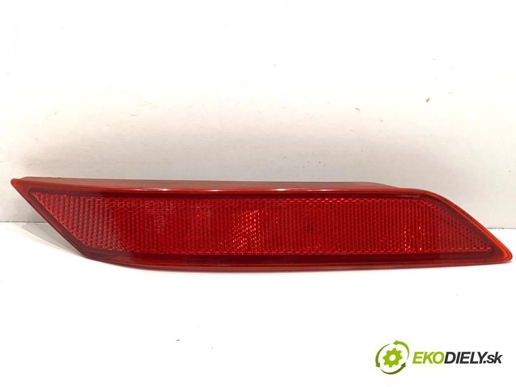 MAZDA CX-9 SUV 2016 184 kW 2.5 T AWD 2488 reflexne nárazníka pravy zad TK48515L0