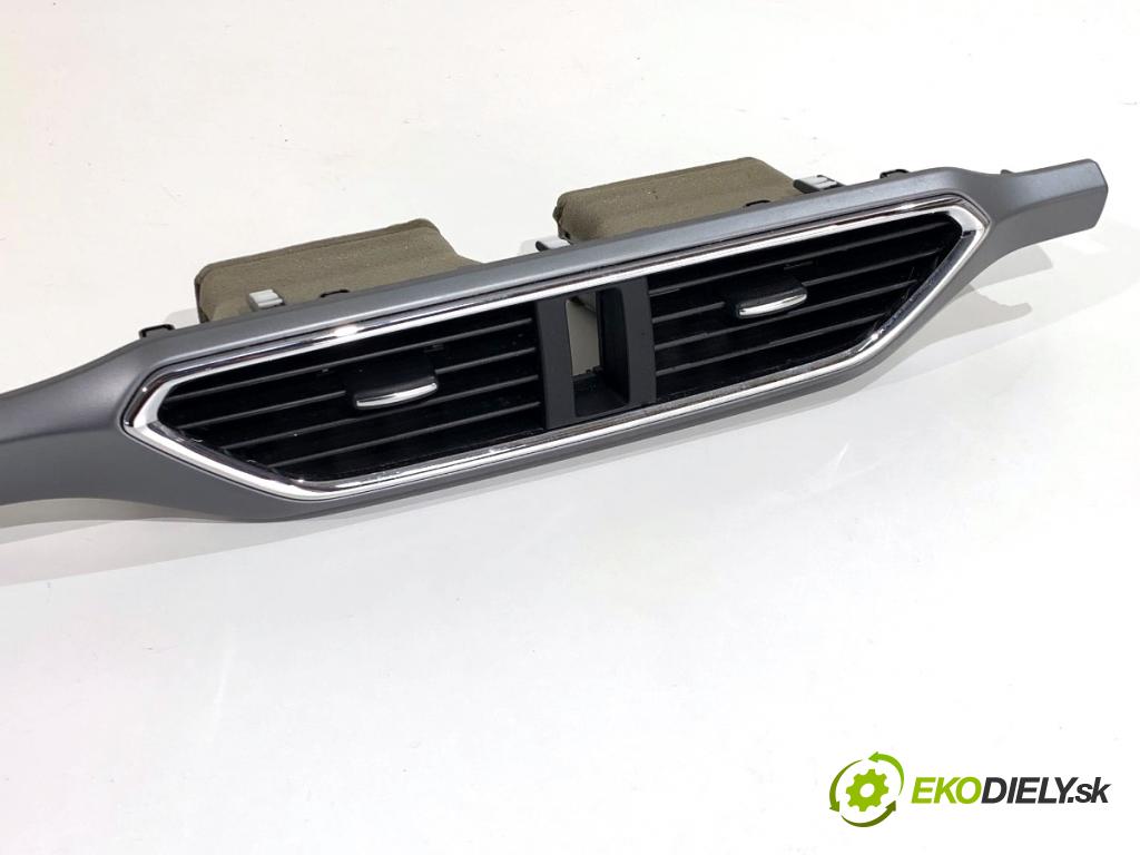 MAZDA CX-9 SUV 2016 184 kW 2.5 T AWD 2488 Mriežky kúrenia predný stredna TK486491X