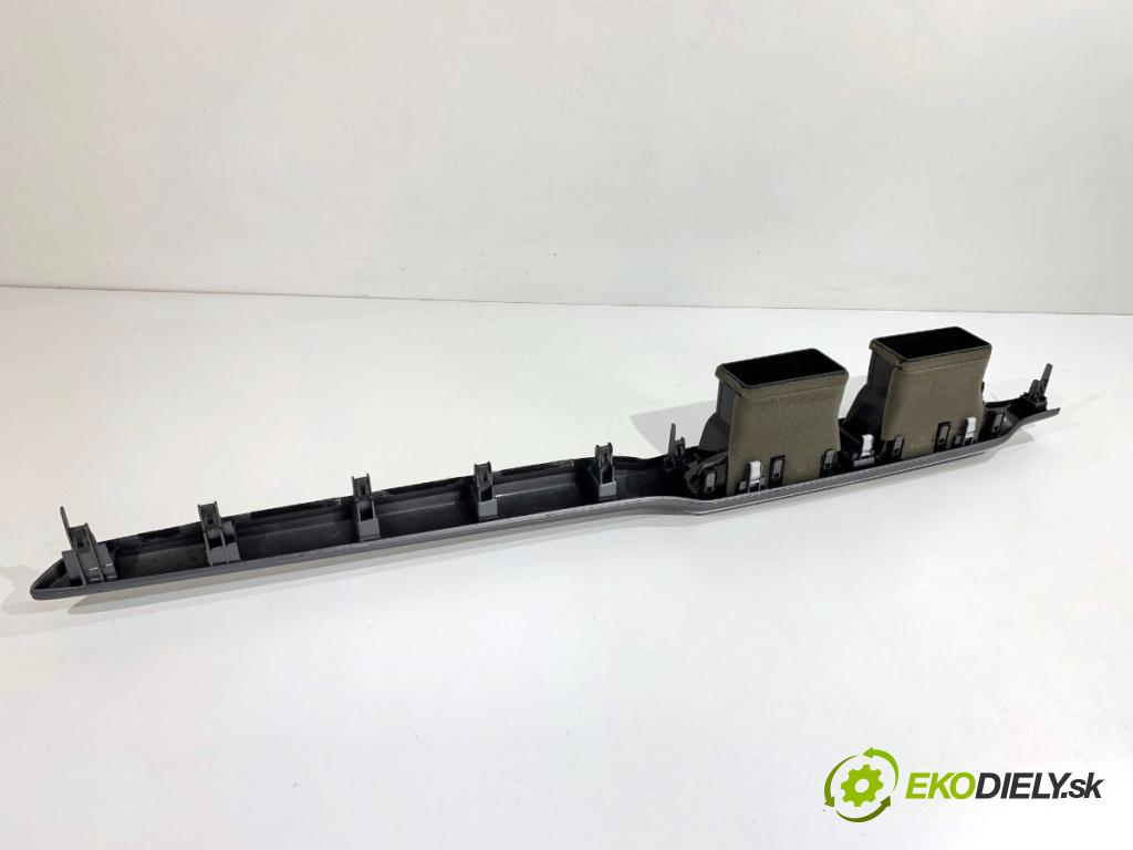 MAZDA CX-9 SUV 2016 184 kW 2.5 T AWD 2488 Mriežky kúrenia predný stredna TK486491X